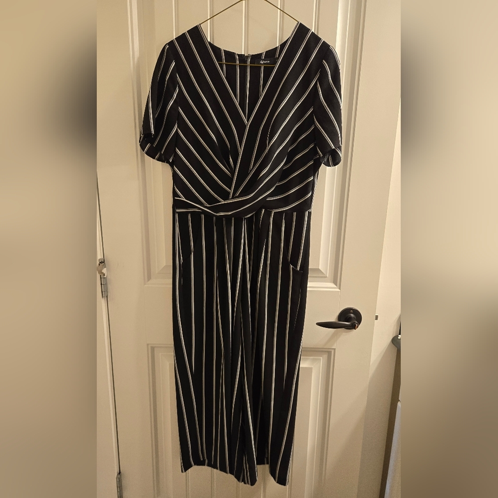 Reitmans Striped Pantsuit